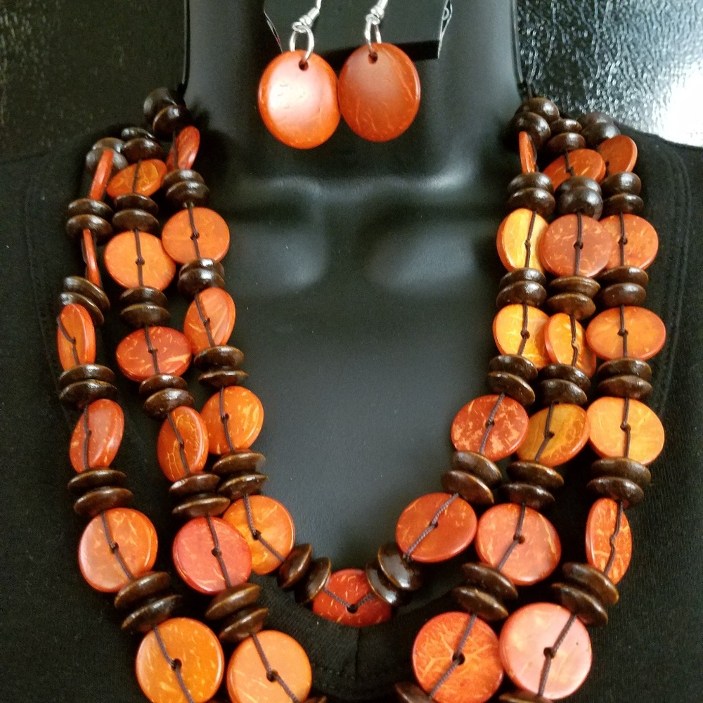 Ladies necklace